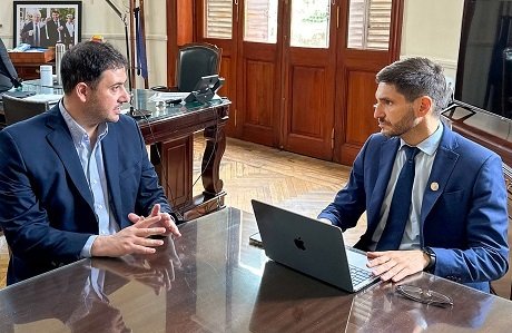 PULLARO Y MATI 1.jpg