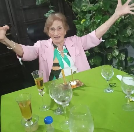 fca69f5b-9412-4847-98fa-7c505475b28b (1).jpg