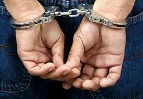 hombre detenido.jpg